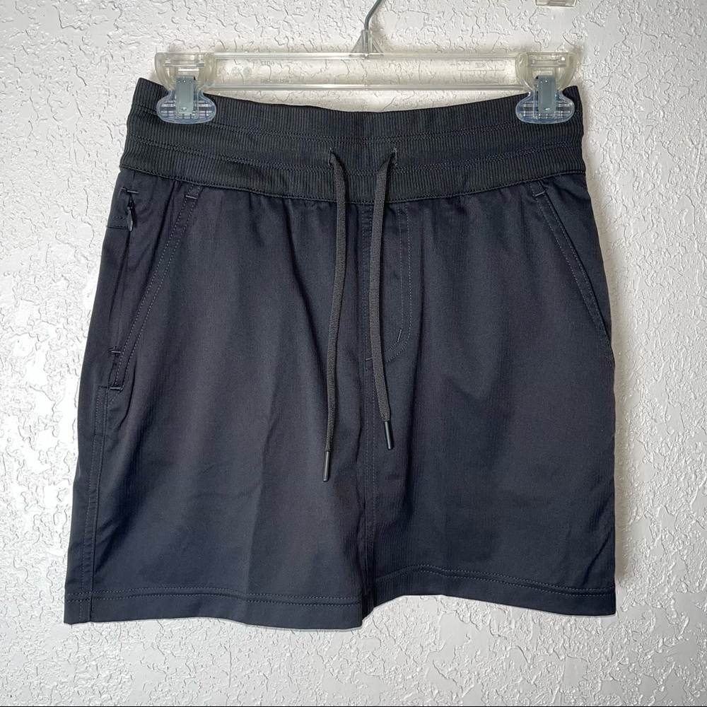 The North Face women’s Aphrodite Skort, various sizes, asphalt grey
